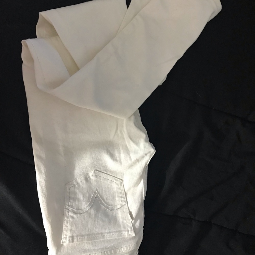 Levi skinny jeans